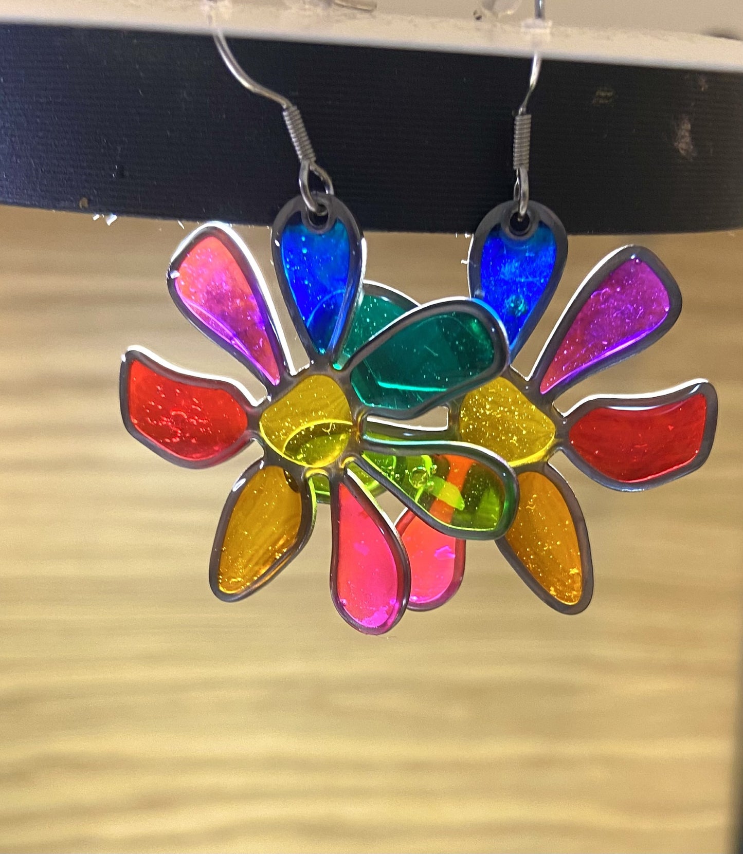 Resin large colourful flower
